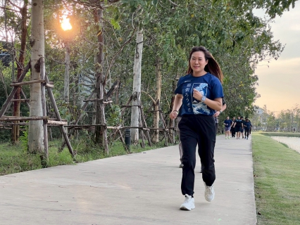 ไฟล์แนบ กปภ.สาขานครปฐม จัดกิจกรรมออกกำลังกาย วิ่งหนีหมอ ในกิจกรรมส่งเสริมสุขภาพ Sports Day x PWA  "ปลอดโรค ปลอดภัย กายใจเป็นสุข"