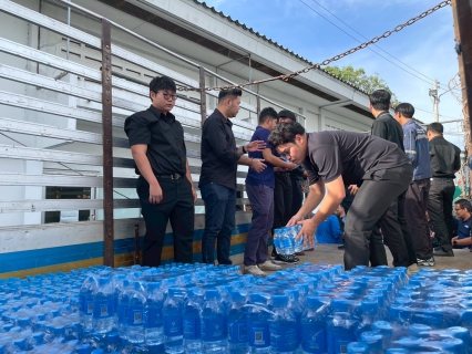 ไฟล์แนบ กปภ.เขต 1 สนับสนุนน้ำดื่ม 12,000 ขวด ส่งมอบ กปภ.เขต 5 จ.สงขลา เพื่อนำไปช่วยเหลือผู้ประสบภัยน้ำท่วม