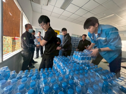 ไฟล์แนบ กปภ.เขต 1 สนับสนุนน้ำดื่ม 12,000 ขวด ส่งมอบ กปภ.เขต 5 จ.สงขลา เพื่อนำไปช่วยเหลือผู้ประสบภัยน้ำท่วม