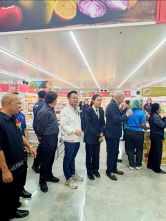 ไฟล์แนบ การประปาส่วนภูมิภาคสาขาบ้านไผ่ ได้รับเชิญให้เป็นเกียรติเป็นประธานเข้าเยี่ยมชมห้างสรรพสินค้า แม็คโคร สาขาบ้านไผ่