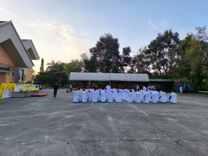 ไฟล์แนบ การประปาส่วนภูมิภาคสาขาคลองท่อมวมพิธีทำบุญตักบาตรถวายเป็นพระราชกุศล และเข้าร่วมพิธีวางพานพุ่มดอกไม้และถวายบังคมนื่องในวันคล้ายวันพระบรมราชสมภพพระบาทสมเด็จพระบรมชนกาธิเบศร มหาภูมิพลอดุลยเดชมหาราช บรมนา