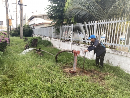ไฟล์แนบ กปภ.สาขาภูเก็ต นำทีมลงพื้นที่ บริเวณท่าอากาศยานนานาชาติภูเก็ต อำเถอถลาง จังหวัดภูเก็ต ดำเนินการระบายตะกอนในเส้นท่อจ่ายน้ำ (Blow off)