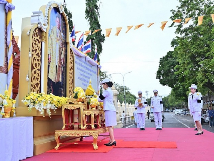 ไฟล์แนบ กปภ.สาขาสาขานครปฐม ร่วมพิธีทำบุญตักบาตร และ พิธีวางพานพุ่มดอกไม้ เนื่องในวันคล้ายวันพระบรมราชสมภพ พระบาทสมเด็จพระบรมชนกาธิเบศร มหาภูมิพลอดุลยเดชมหาราช บรมนาถบพิตร วันชาติ และวันพ่อแห่งชาติ ประจำปี 2568