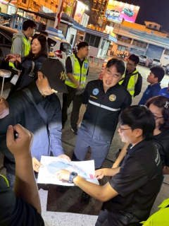 ไฟล์แนบ กปภ.สาขาขอนแก่น (พ) จัดกิจกรรมเดินหาท่อเเตกรั่ว  (Passive Leak Control) เพื่อรักษาทรัพยากรน้ำ เเละลดน้ำสูญเสียโดยเปล่าประโยชน์ 