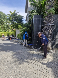 ไฟล์แนบ การประปาส่วนภูมิภาคสาขาภูเก็ต ลงพื้นที่สำรวจหาท่อแตกท่อรั่วเชิงรุก (ALC) บริเวณซอยนายะ  ต.ราไวย์ อ.เมือง จ.ภูเก็ต