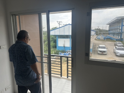 ไฟล์แนบ กปภ.สาขาสมุทรสาคร (พ) ลงพื้นที่ตรวจรับโครงการก่อสร้างบ้านพักพนักงาน ณ สถานีจ่ายน้ำโพหัก