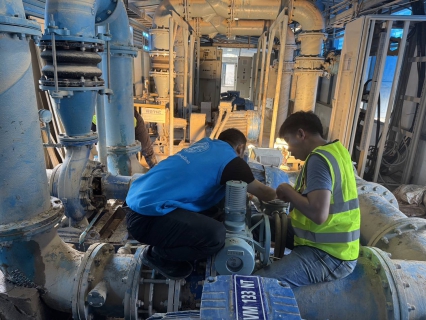 ไฟล์แนบ ทีมเฉพาะกิจ กปภ.เขต 1 ร่วมฟื้นฟูระบบผลิตน้ำประปา ระยะที่ 2 ช่วยเหลือประชาชนชาวหาดใหญ่