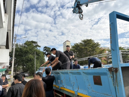 ไฟล์แนบ กปภ.เขต 1 สนับสนุนน้ำดื่ม 6,000 ขวด ส่งมอบให้ กปภ.สาขาศรีสะเกษ เพื่อสนับสนุนทหารที่ปฏิบัติหน้าที่แนวชายแดนไทย - กัมพูชา และผู้อพยพ