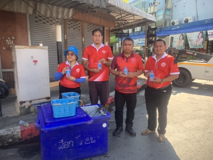 ไฟล์แนบ การประปาส่วนภูมิภาคสาขาชุมพร ร่วมสนับสนุนน้ำดื่มบรรจุขวดตราสัญลักษณ์ในงานงานเทิดพระเกียรติพลเรือเอก พระเจ้าบรมวงศ์เธอ พระองค์เจ้าอาภากรเกียรติวงศ์ กรมหลวงชุมพรเขตอุดมศักดิ์ และงานกาชาดจังหวัดชุมพร ประจำปี 2568