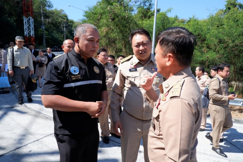 ไฟล์แนบ รปก.3 พร้อมด้วย คณะผู้บริหาร กปภ.เขต 1 ร่วมให้การต้อนรับ ราชเลขานุการในพระองค์ฯ และคณะ ลงพื้นที่ติดตามความก้าวหน้าโครงการพัฒนาพื้นที่เกาะสีชัง