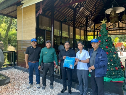 ไฟล์แนบ กปภ.สาขาเกาะพะงัน ลงพื้นที่พบปะผู้ใช้น้ำรายใหญ่ ในเขตพื้นที่ให้บริการของ กปภ.สาขาเกาะพะงัน ภายใต้กิจกรรมมุ่งมั่นเพื่อปวงชนเติมใจให้กัน