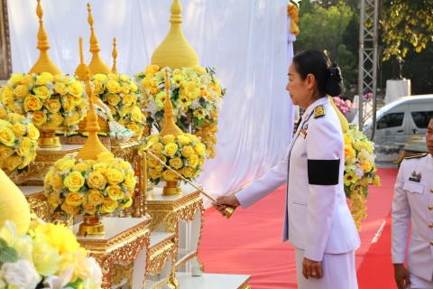 ไฟล์แนบ การประปาส่วนภูมิภาคสาขาประจวบคีรีขันธ์ ร่วมพิธีวางพานพุ่มดอกไม้ถวายบังคม เพื่อน้อมรำลึกในพระมหากรุณาธิคุณ เนื่องในวันสมเด็จพระเจ้าตากสินมหาราช