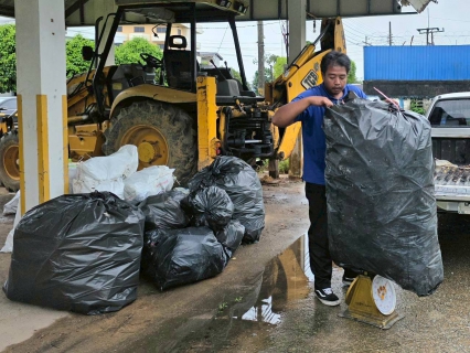 ไฟล์แนบ การประปาส่วนภูมิภาคสาขาสุไหงโก-ลก ร่วมส่งต่อความสุข! ขับเคลื่อนโครงการ "ขยะเติมสุข" เปลี่ยนขยะรีไซเคิลเป็นโอกาสทางการศึกษาและทุนสนับสนุนผู้ด้อยโอกาส