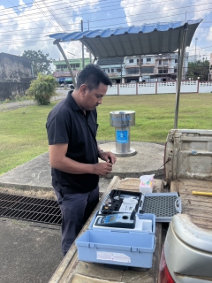 ไฟล์แนบ การประปาส่วนภูมิภาคสาขาท่าแซะ ลงพื้นที่ตรวจคุณภาพน้ำประปา แท่นน้ำประปาดื่มได้  จำนวน ๒ จุด พื้นที่บริการแม่ข่ายท่าแซะ