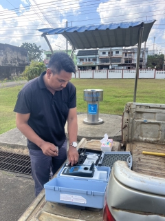 ไฟล์แนบ การประปาส่วนภูมิภาคสาขาท่าแซะ ลงพื้นที่ตรวจคุณภาพน้ำประปา แท่นน้ำประปาดื่มได้  จำนวน ๒ จุด พื้นที่บริการแม่ข่ายท่าแซะ