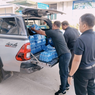 ไฟล์แนบ กปภ.สาขากาญจนบุรี มอบน้ำดื่มบรรจุขวดตราสัญลักษณ์
