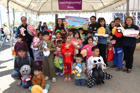 ไฟล์แนบ กปภ.สาขาชลบุรี (พ) ร่วมบริการน้ำดื่มและของขวัญ เนื่องในกิจกรรมวันเด็กแห่งชาติจังหวัดชลบุรี ประจำปี 2569