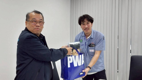 ไฟล์แนบ กปภ.สาขารังสิต(พ) ลงพื้นที่พบผู้ใช้น้ำรายใหญ่ ส่งมอบความสุขผ่านของที่ระลึกปีใหม่ 2569