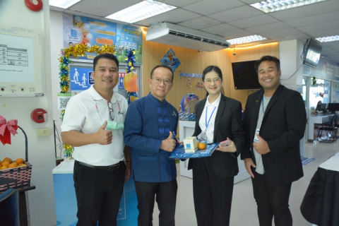 ไฟล์แนบ กปภ.สาขารังสิต(พ) ลงพื้นที่พบผู้ใช้น้ำรายใหญ่ ส่งมอบความสุขผ่านของที่ระลึกปีใหม่ 2569