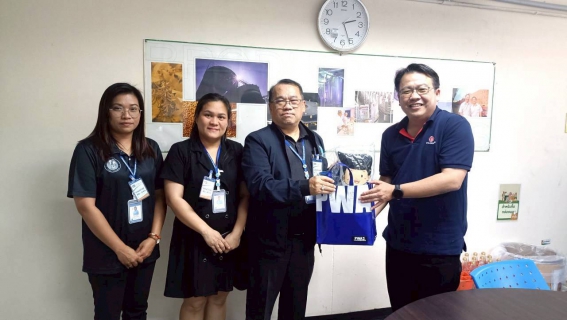 ไฟล์แนบ กปภ.สาขารังสิต(พ) ลงพื้นที่พบผู้ใช้น้ำรายใหญ่ ส่งมอบความสุขผ่านของที่ระลึกปีใหม่ 2569