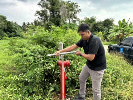 ไฟล์แนบ กปภ.สาขาขนอม ลงพื้นที่ ดำเนินการเปิดล้างตะกอนระบายในเส้นท่อจ่ายน้ำ (Blow off) ผ่านหัวดับเพลิง 