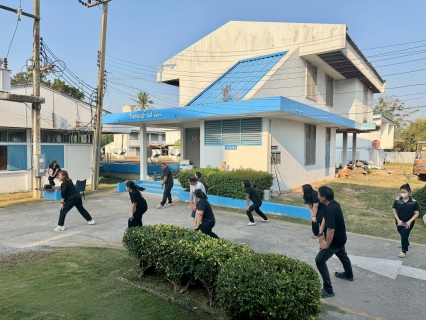 ไฟล์แนบ นายปกรณ์ บัวทอง ผู้จัดการการประปาส่วนภูมิภาคสาขาปากท่อ พร้อมด้วย หัวหน้างานและพนักงานในสังกัด ขานรับนโยบาย กปภ. สถานประกอบการ ปลอดโรค ปลอดภัย กายใจเป็นสุข "การออกกำลังกายทุกวันพุธ" (Sports Day)