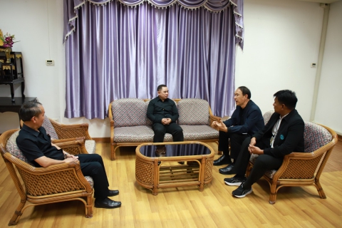 ไฟล์แนบ กปภ.ข.10 และ กปภ.สาขานครสวรรค์ เข้าสวัสดีปีใหม่ ผู้ว่าราชการ จ.นครสวรรค์, รองผู้ว่าราชการ จ.นครสวรรค์ และนายกเทศมนตรีนครนครสวรรค์ 