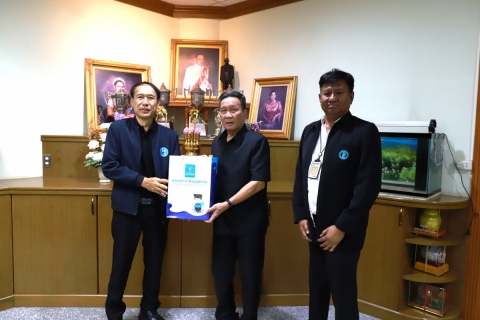 ไฟล์แนบ กปภ.ข.10 และ กปภ.สาขานครสวรรค์ เข้าสวัสดีปีใหม่ ผู้ว่าราชการ จ.นครสวรรค์, รองผู้ว่าราชการ จ.นครสวรรค์ และนายกเทศมนตรีนครนครสวรรค์ 