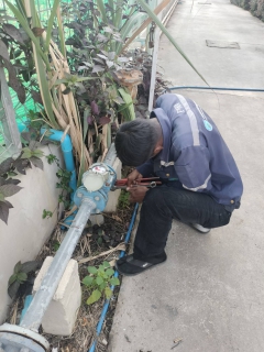 ไฟล์แนบ การประปาส่วนภูมิภาคสาขาเพชรบุรี ดำเนินกิจกรรมผูกลวดตีตรามาตร ตรวจสอบและบำรุงรักษามาตรวัดน้ำ