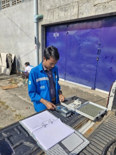 ไฟล์แนบ กปภ.สาขาภูเก็ต ลงพื้นที่ตรวจสอบคุณภาพน้ำปลายสาย บริเวณบ้านแหลมหิน ม.7 ถ.เทพกระษัตรี ต.เกาะแก้ว อ.เมือง จังหวัดภูเก็ต เพื่อดำเนินการตรวจสอบคุณภาพน้ำ