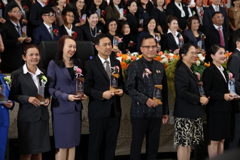 ไฟล์แนบ กปภ.ข.6 ร่วมแสดงความยินดีกับ ผู้ว่าการ กปภ. ในโอกาสเข้ารับรางวัลศิษย์เก่าดีเด่น มหาวิทยาลัยขอนแก่น ประจำคณะวิศวกรรมศาสตร์ ประจำปี พ.ศ.2567