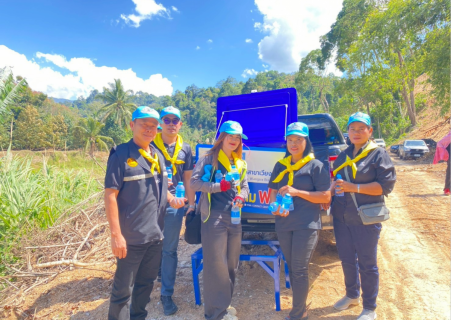 ไฟล์แนบ การประปาส่วนภูมิภาคสาขาเวียงสระ เข้าร่วมกิจกรรมจิตอาสาสร้างฝายชะลอน้ำ พร้อมทั้งมอบน้ำดื่มบรรจุขวดตราสัญลักษณ์ กปภ.