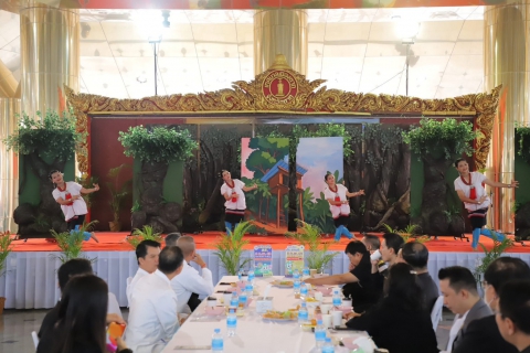 ไฟล์แนบ กปภ.สาขาตาก ร่วมกิจกรรม จิบกาแฟ แลน้ำปิง สานสัมพันธ์ส่วนราชการ ครั้งที่ 1 พร้อมสนับสนุนน้ำดื่มบรรจุขวดตราสัญลักษณ์ กปภ. จำนวน 300 ขวด