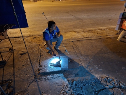 ไฟล์แนบ การประปาส่วนภูมิภาคสาขาบ้านไผ่ ทำการออกสำรวจหาท่อแตก - รั่ว โดยวิธีการเดินสำรวจ(Active Leakage Control) พื้นที่ (DMA-06 สำนักงาน) 