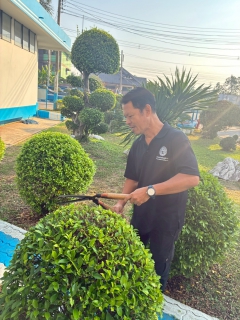 ไฟล์แนบ กปภ.สาขาสามพราน ร่วมกิจกรรมตัดหญ้าและตัดแต่งกิ่งไม้ ปรับปรุงภูมิทัศน์รอบสำนักงาน