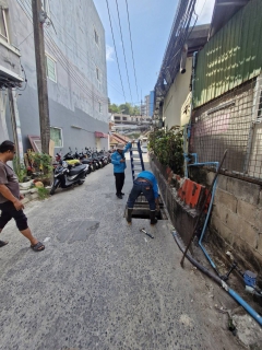 ไฟล์แนบ การประปาส่วนภูมิภาคสาขาภูเก็ต ลงพื้นที่สำรวจหาท่อแตกท่อรั่วเชิงรุก (ALC) ถนนพิศิษฐ์กรณีย์  ต.ป่าตอง อ.กะทู้ จ.ภูเก็ต 