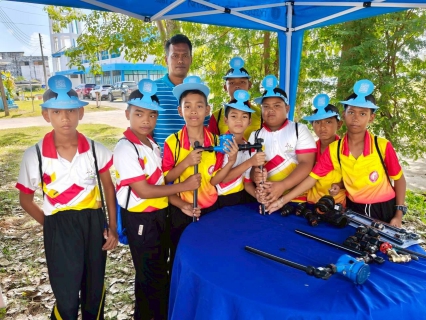 ไฟล์แนบ กปภ.ข.4  ร่วมกับ กปภ.สาขาปากพนัง จัดโครงการ อาสาประปาเพื่อปวงชน ปลูกจิตสำนึกการใช้น้ำอย่างรู้คุณค่าสร้างเครือข่ายเยาวชนพิทักษ์น้ำ  ให้แก่นักเรียนโรงเรียนเทศบาลวัดคงคาสวัสดิ์ และโรงเรียนวัดสระ