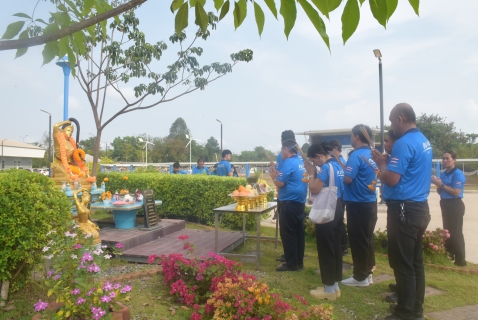 ไฟล์แนบ กปภ.สาขาระยอง จัดพิธีตักบาตรข้าวสารอาหารแห้ง และพิธีไหว้สักการะพระแม่ธรณี เนื่องในโอกาสวันคล้ายวันสถาปนา กปภ.ครบรอบ 47 ปี