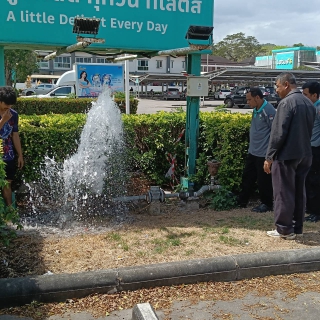 ไฟล์แนบ การประปาส่วนภูมิภาคสาขากระบี่ ลงพื้นที่พบผู้ใช้น้ำรายใหญ่ ภายใต้กิจกรรมมุ่งมั่นเพื่อปวงชน เติมใจให้กัน ครั้งที่ 3 ปีงบประมาณ 2569 
