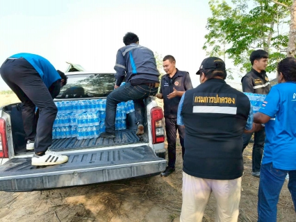 ไฟล์แนบ กปภ.สาขาตราด และ กปภ.สาขาคลองใหญ่ ร่วมกับ อำเภอเมืองตราด ส่งมอบกำลังใจสู่ชายแดน
