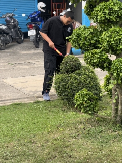 ไฟล์แนบ กปภ.สาขาสามพราน ร่วมกิจกรรมตัดหญ้าและตัดแต่งกิ่งไม้ ปรับปรุงภูมิทัศน์รอบสำนักงาน