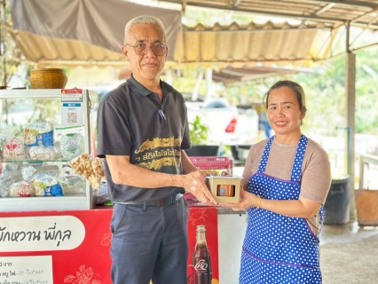 ไฟล์แนบ กปภ.สาขาเกาะคา มุ่งมั่นบริการเชิงรุก! ออกหน่วย "เติมใจให้กัน" ณ หมู่บ้านสองแควใต้ เมื่อวันที่ 20 กพ 69 ประปาส่วนภูมิภาค (กปภ.) สาขาเกาะคา นำโดย นายปรีชาวุฒิ นาคยิ้ม ผู้จัดการ กปภ.สาขาเกาะคา และพนักงานสังกัดลงพื้นที่พบปะพี่น้องประชาชน ณ หมู่บ้านสองแควใต้ ต.นาแก้ว อ.เกาะคา จ.ลำปาง ในกิจกรรมโครงการ "เติมใจให้กัน" (Home Care) เพื่อสร้างความสัมพันธ์อันดีและยกระดับการบริการให้เข้าถึงผู้ใช้น้ำมากยิ่งขึ้น