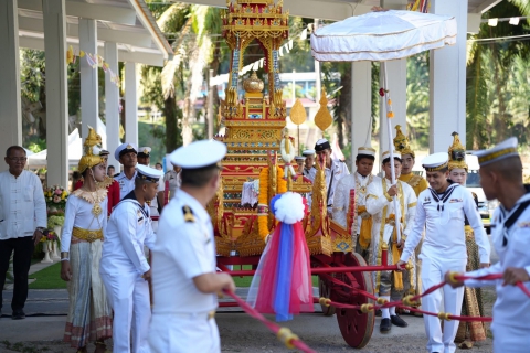 ไฟล์แนบ กปภ.สาขาตะกั่วป่า สนับสนุนน้ำดื่มบรรจุขวดตราสัญลักษณ์ กปภ. ให้กับที่ว่าการอำเภอตะกั่วป่า ภายใต้โครงการกปภ.ปันน้ำใจ (PWA Care)