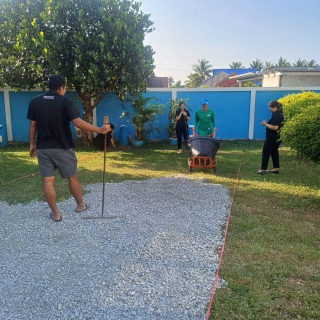 ไฟล์แนบ  กปภ.สาขาสามพราน ร่วมแรงร่วมใจพัฒนาพื้นที่ จัดทำสนามเปตองเพื่อส่งเสริมสุขภาพบุคลากร