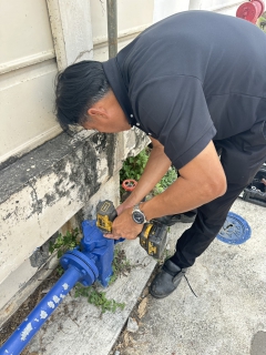 ไฟล์แนบ กปภ.สาขาสมุทรสาคร (พ) ดำเนินการถอดล้างมาตรวัดน้ำขนาดใหญ่ ร่วมกับ บริษัท ทีทีดับบลิว จำกัด (มหาชน) ตามแผนบำรุงรักษา เพิ่มประสิทธิภาพการบริหารจัดการน้ำ