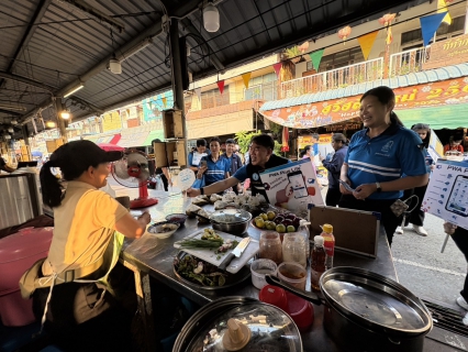 ไฟล์แนบ กปภ.สาขาขอนแก่น (พ) ร่วมกับภาคีเครือข่าย กปภ.สาขา 22 สาขาในสังกัด กปภ.ข.6  ลงพื้นที่เชิงรุกประชาสัมพันธ์ช่องทางการชำระค่าน้ำออนไลน์และธุรกรรมต่างๆของ กปภ.