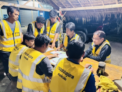 ไฟล์แนบ การประปาส่วนภูมิภาคสาขาอ่าวลึก ลงพื้นที่ออกสำรวจค้นหาท่อแตก  รั่ว (Step Test) บริเวณถนนอ่าวลึก-พระแสง