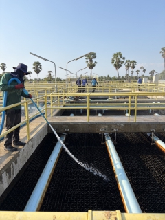 ไฟล์แนบ กปภ.สาขาเพชรบุรี ดำเนินการล้างถังตกตะกอนโรงกรองขนาด 2000 ลบ.ม./ชม. 