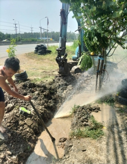 ไฟล์แนบ วันที่ 5 มีนาคม 2569 การประปาส่วนภูมิภาคสาขาฉะเชิงเทรา โดยงานบริการและควบคุมน้ำสูญเสีย ร่วมกับบริษัทประปา ฉะเชิงเทรา จำกัด ดำเนินการเฝ้าระวังและสำรวจท่อแตกรั่วเชิงรุกในพื้นที่จ่ายน้ำอย่างต่อเนื่อง