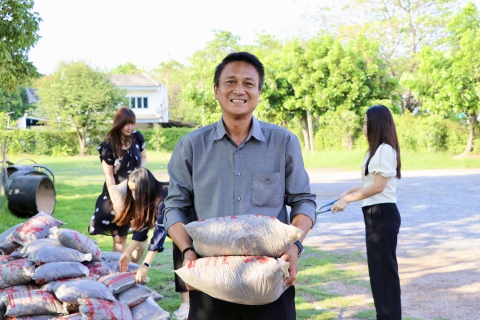 ไฟล์แนบ กปภ.สาขาสมุทรสาคร (พ) ร่วมดำเนินโครงการ ประปานี้มีรัก ปลูกผักกินเอง หนุนลดการใช้พลังงานและส่งเสริมเศรษฐกิจพอเพียง